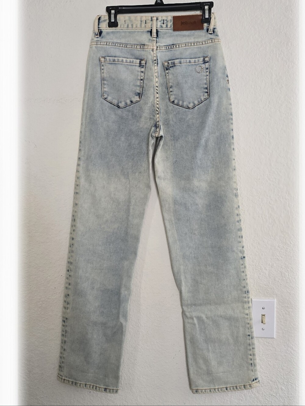 Just Cavalli Women's Straight Leg Jeans Blue Size 26 Like New - Picture 2 of 7